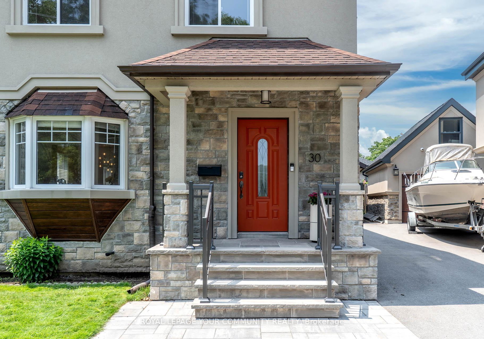 30-smith-crescent-etobicoke-ontario-w12354008