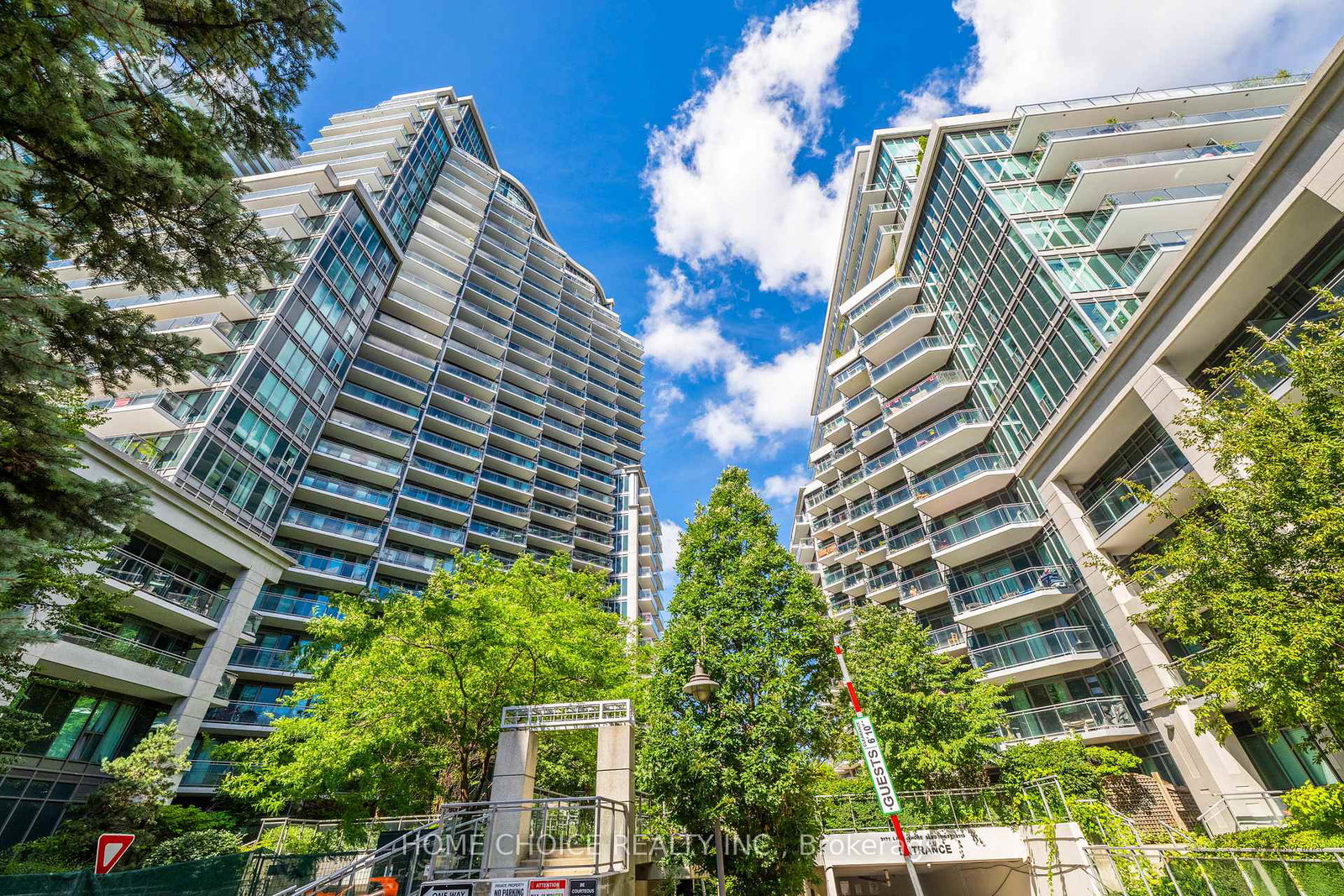 2121-lake-shore-boulevard-w-etobicoke-ontario-w12354110