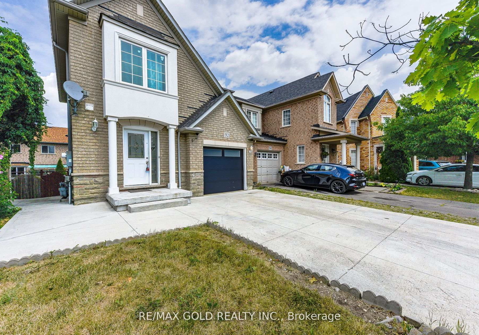 92-penbridge-circle-brampton-ontario-w12354178