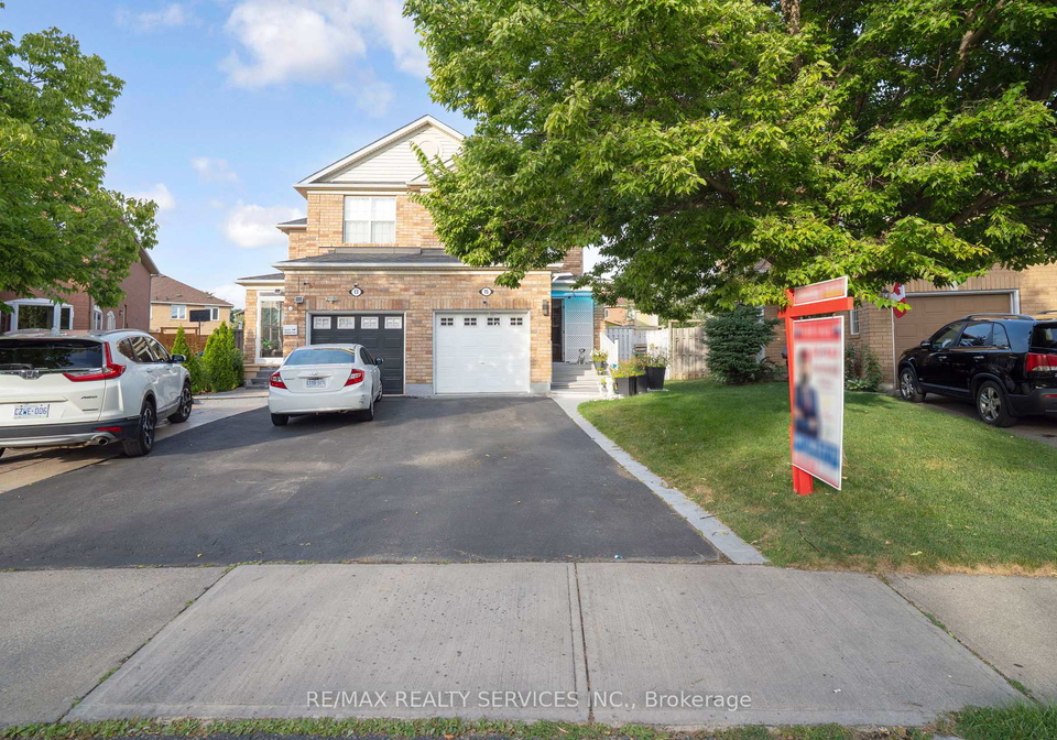 15-dunlop-court-brampton-ontario-w12354221