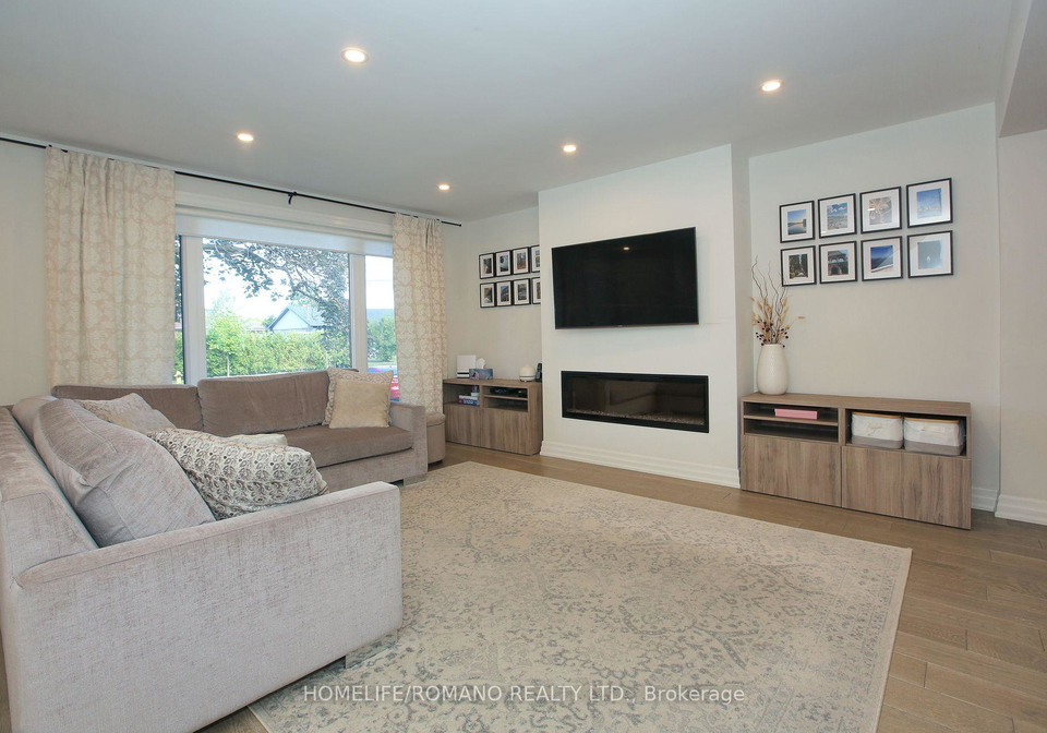 72-deverell-crescent-york-ontario-w12354227