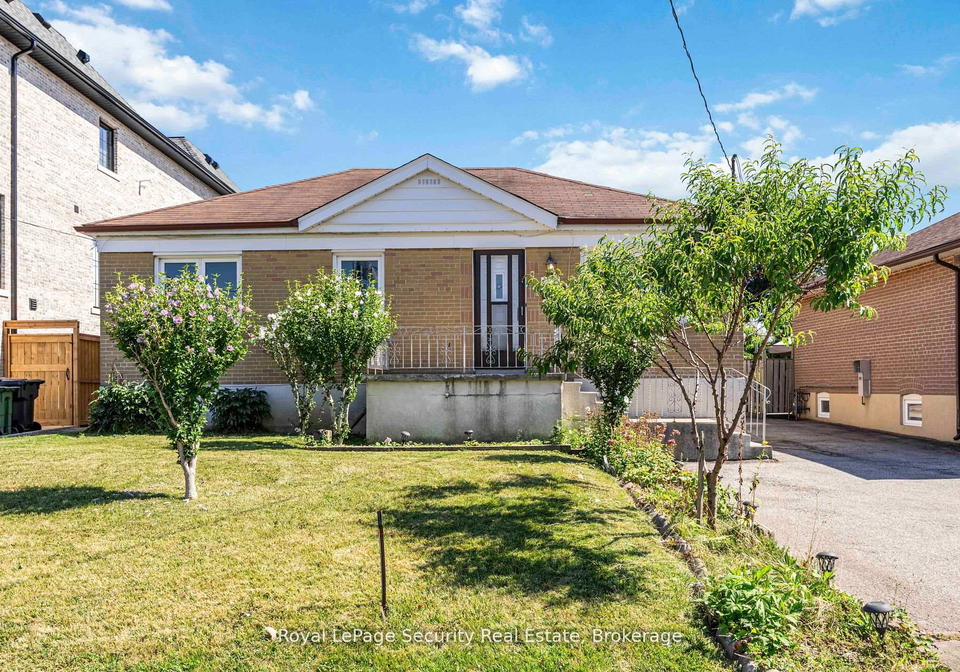 405-rustic-road-north-york-ontario-w12354258