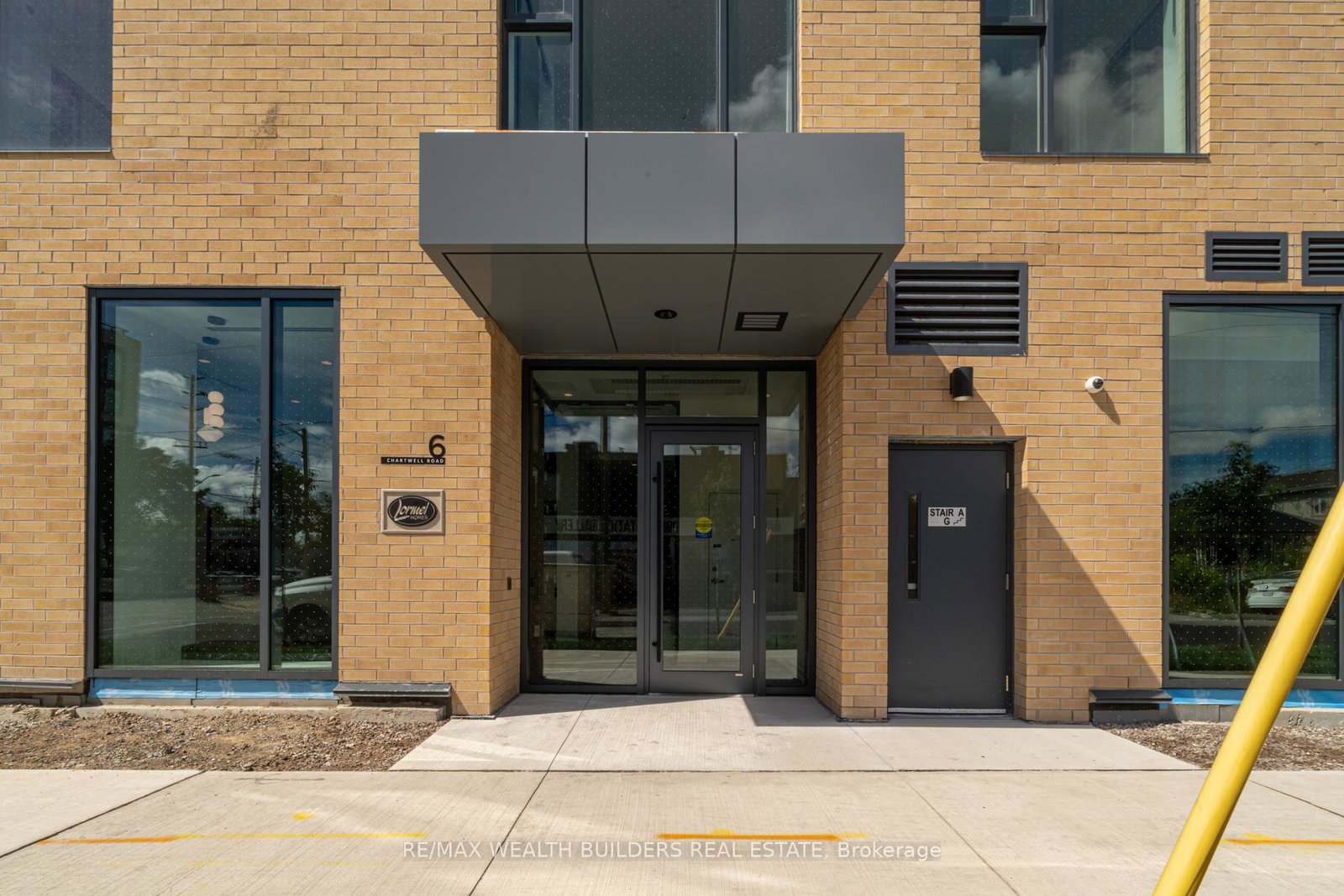 6-chartwell-road-etobicoke-ontario-w12354338