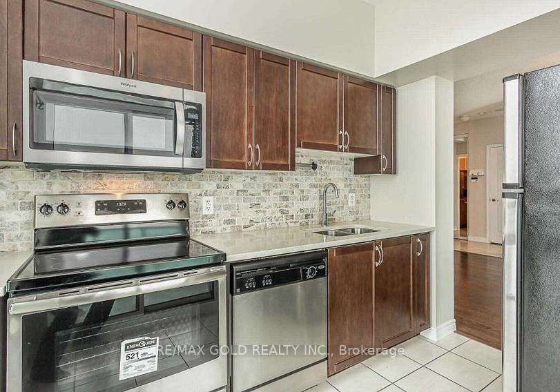 208-enfield-place-mississauga-ontario-w12354438