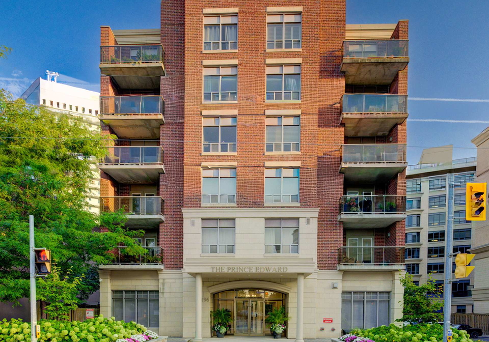 4196-dundas-street-w-etobicoke-ontario-w12354561