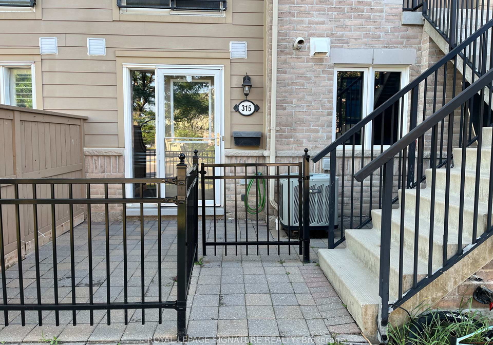 4975-southampton-drive-mississauga-ontario-w12354805