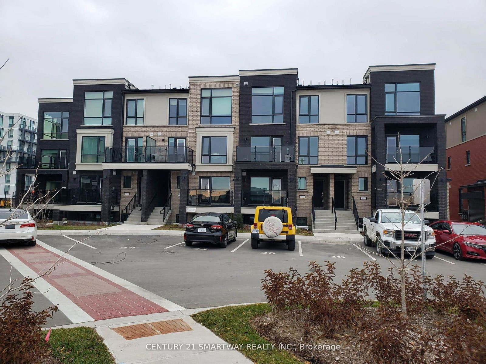 185-veterans-drive-brampton-ontario-w12354951