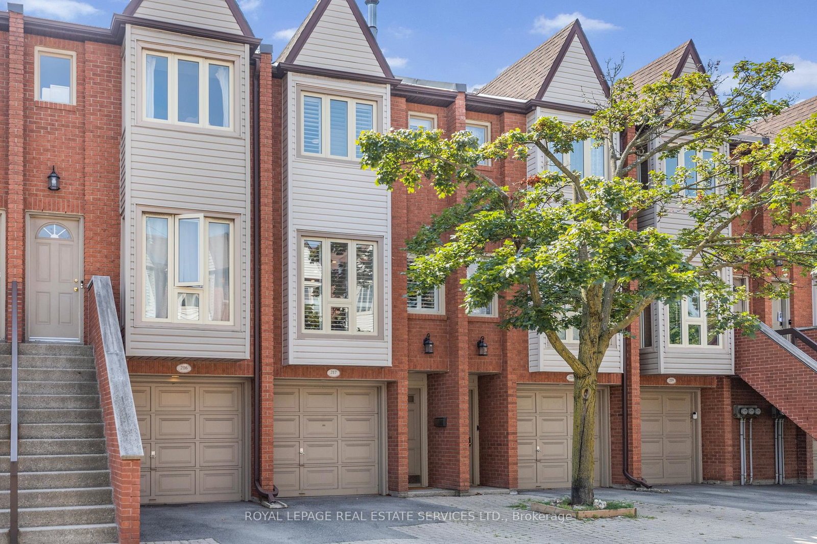 895-maple-avenue-burlington-ontario-w12355043
