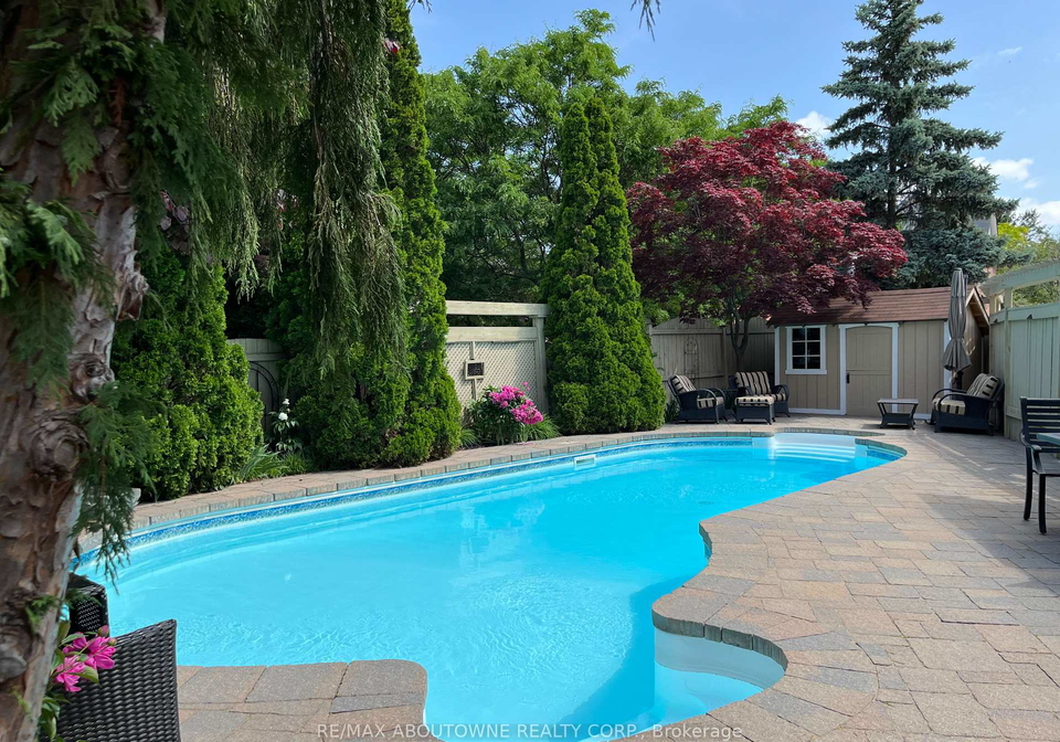 101-westchester-road-oakville-ontario-w12355265