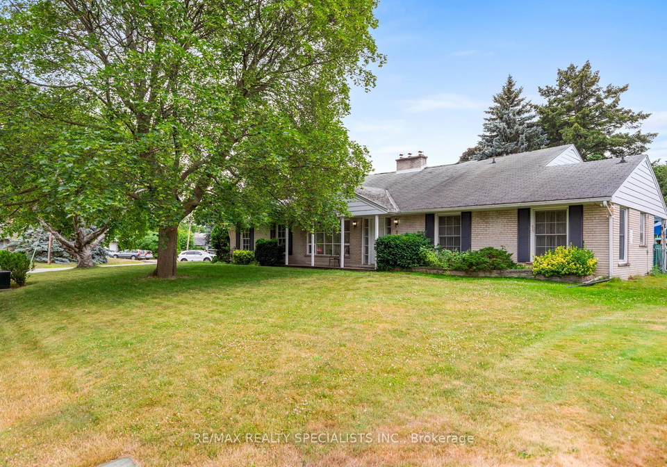 9-prince-george-drive-etobicoke-ontario-w12355314