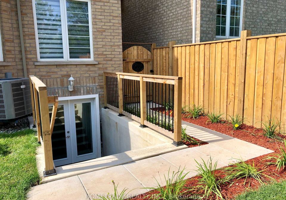 3105-trailside-drive-oakville-ontario-w12355369