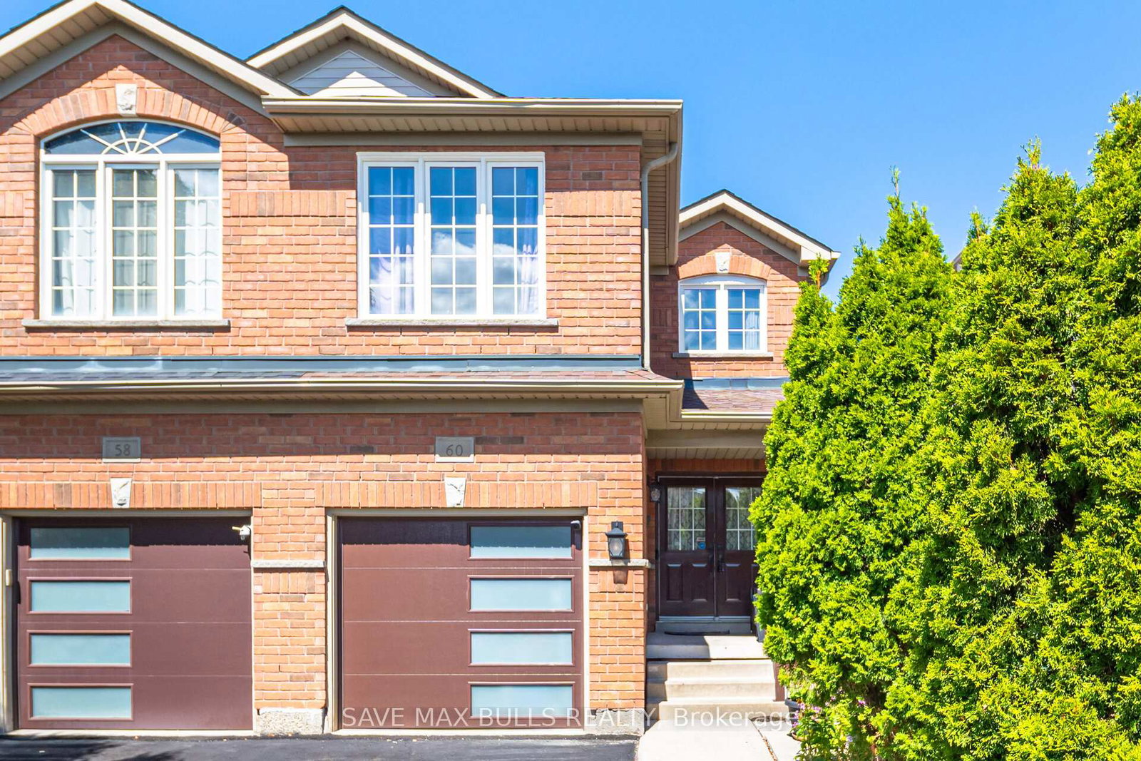 60-vintage-gate-brampton-ontario-w12355562