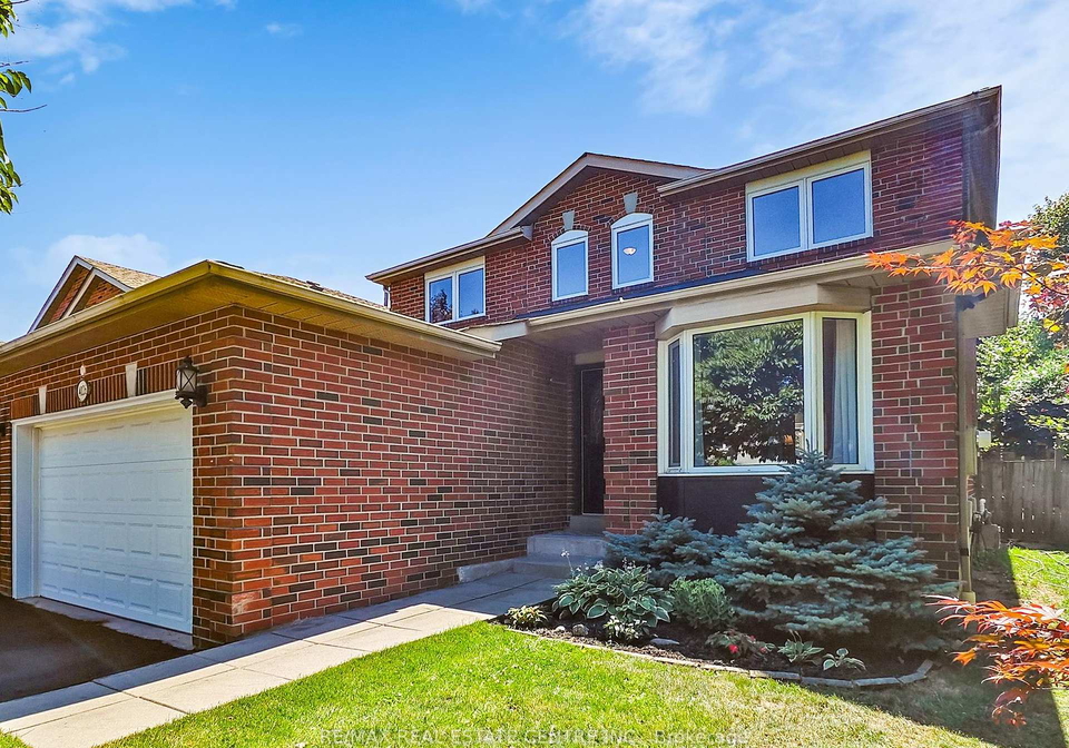 4026-renfrew-crescent-mississauga-ontario-w12355577