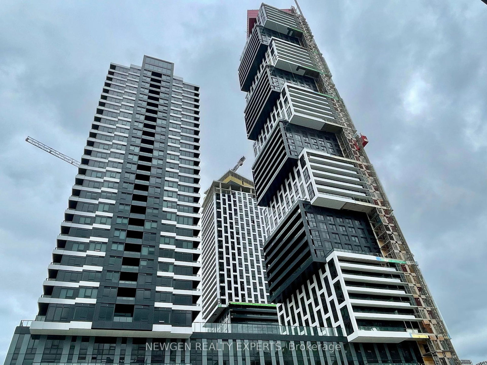 4015-the-exchange-mississauga-ontario-w12355839