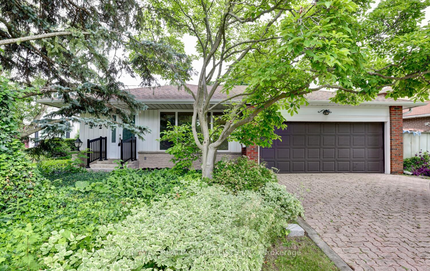 2202-thorn-lodge-drive-mississauga-ontario-w12355998