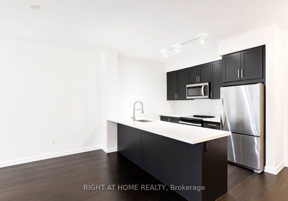4055-parkside-drive-mississauga-ontario-w12356070