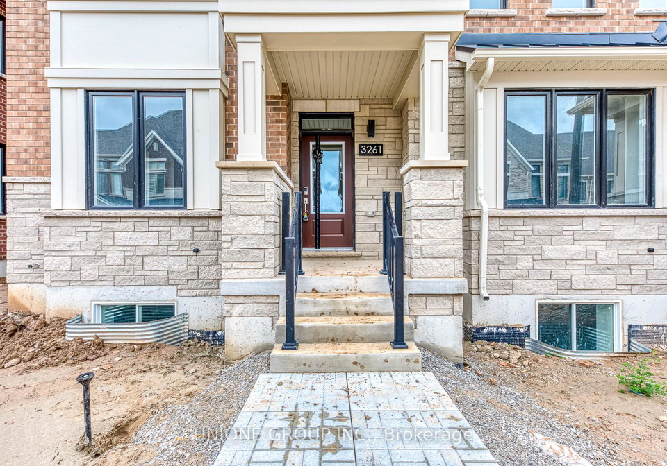 3261-crystal-drive-oakville-ontario-w12356195