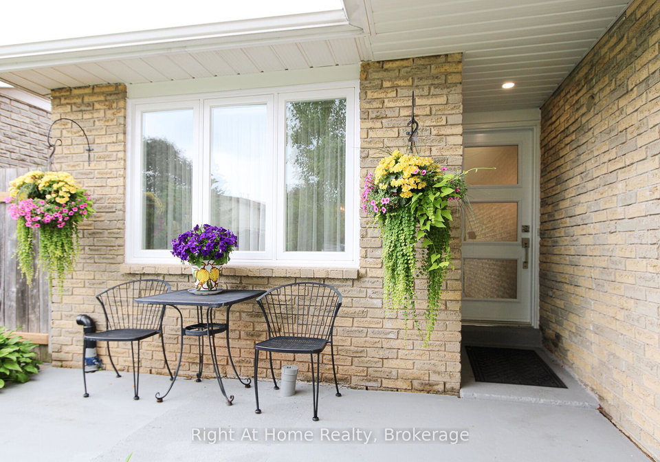 2495-snowhill-court-burlington-ontario-w12356232