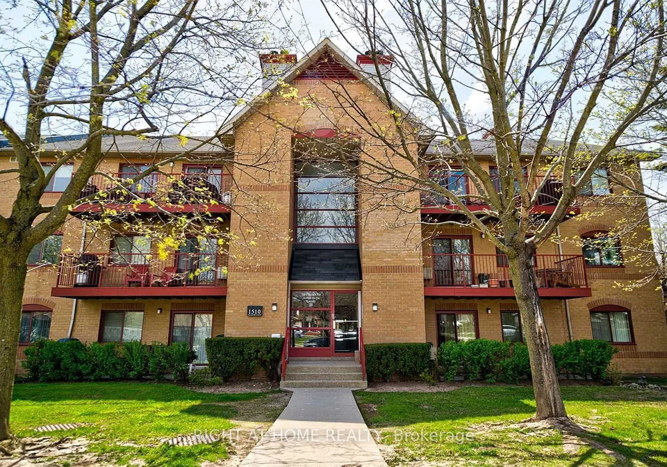 1510-pilgrims-way-oakville-ontario-w12356453