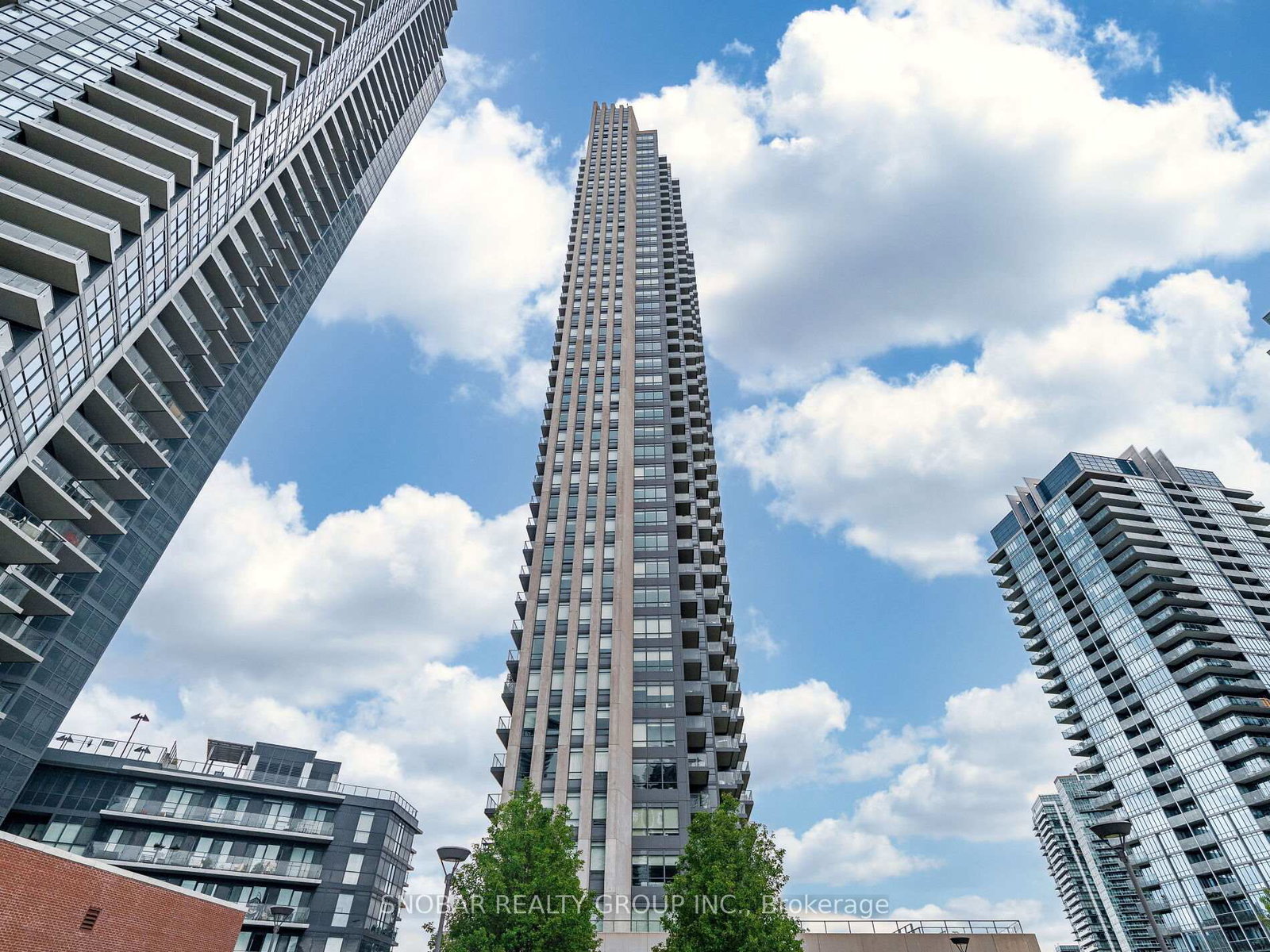 36-park-lawn-road-etobicoke-ontario-w12356521