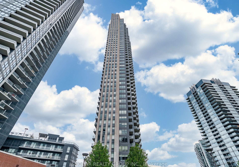 36-park-lawn-road-etobicoke-ontario-w12356521