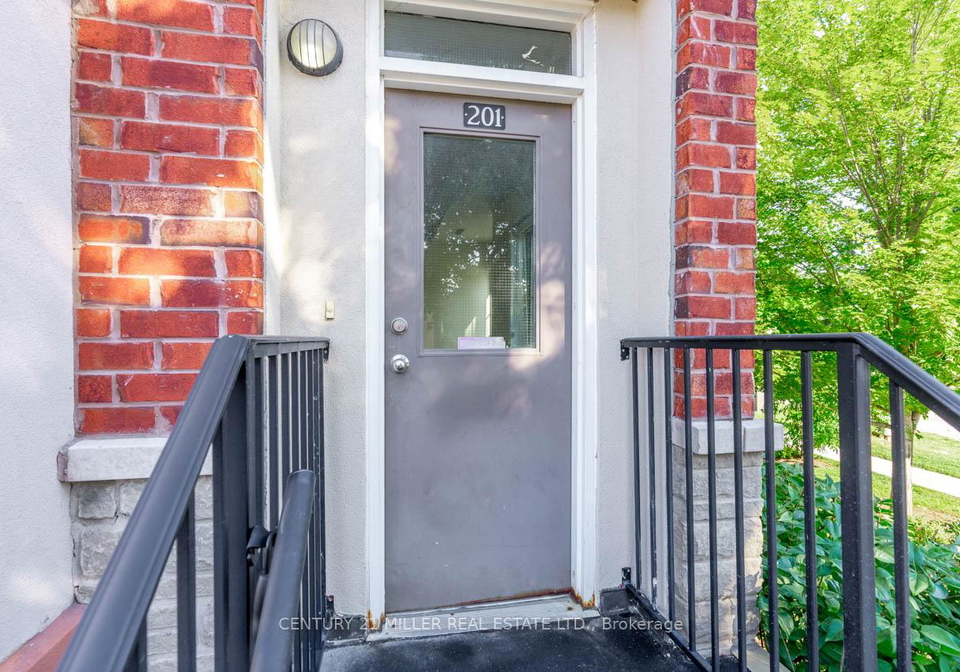 174-bronte-street-s-milton-ontario-w12356646