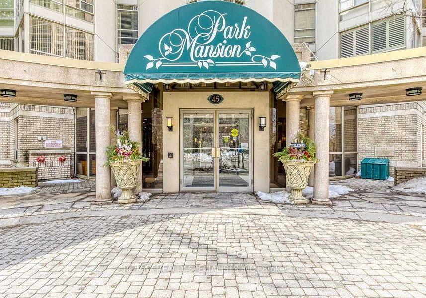45-kingsbridge-garden-circle-mississauga-ontario-w12356752