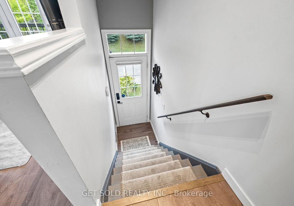 73-piggott-mews-north-york-ontario-w12356770
