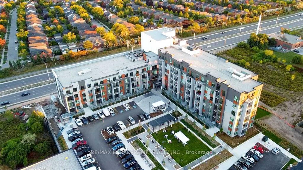 95-dundas-street-w-oakville-ontario-w12356864
