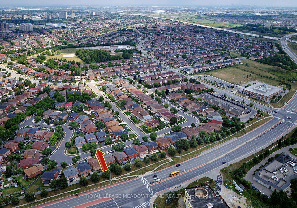 18-blue-bonnet-drive-brampton-ontario-w12356891
