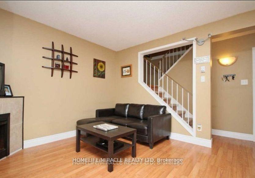41-hindquarter-upper-court-brampton-ontario-w12357000