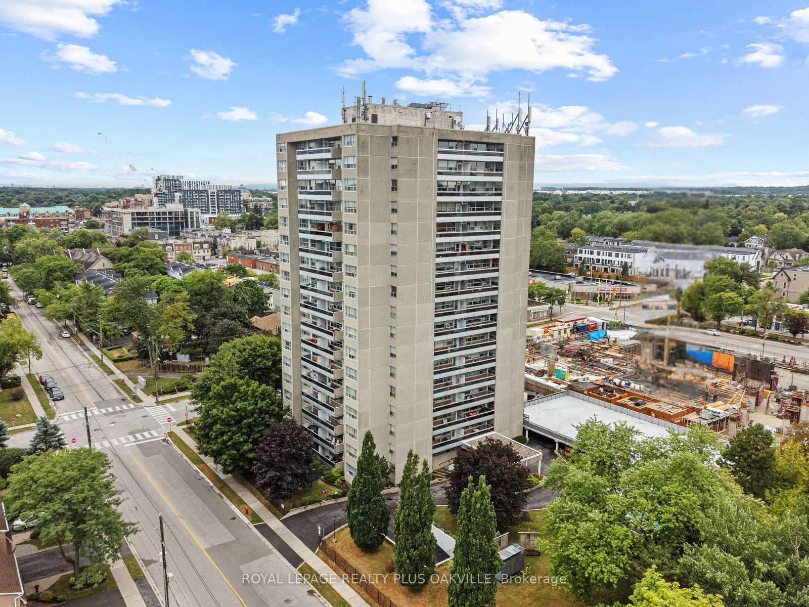 2263-marine-drive-oakville-ontario-w12357081