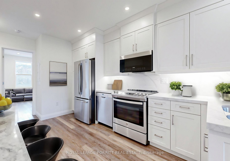 254-armadale-avenue-toronto-ontario-w12357595