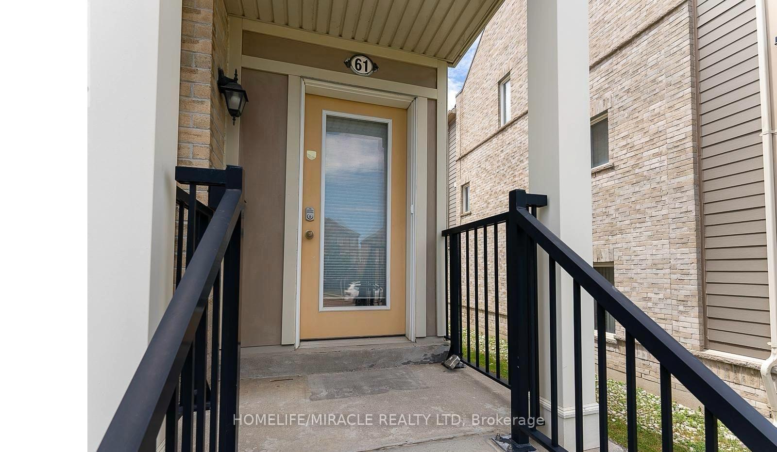 60-fairwood-circle-brampton-ontario-w12357688