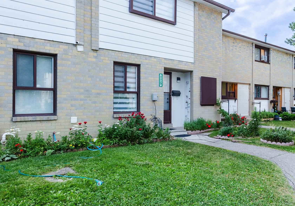 337-fleetwood-crescent-brampton-ontario-w12357704