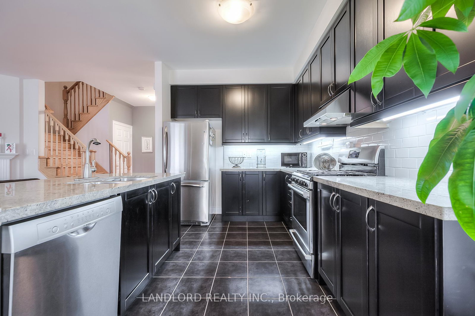 993-southdown-road-mississauga-ontario-w12357878
