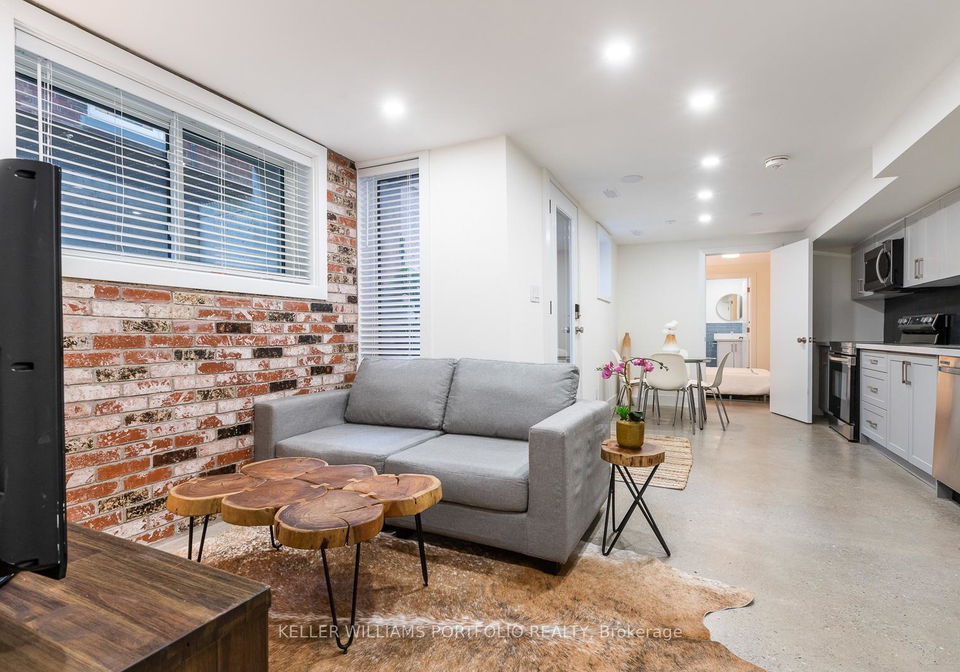180-maria-street-toronto-ontario-w12358046