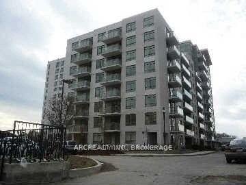 812-lansdowne-avenue-toronto-ontario-w12358163