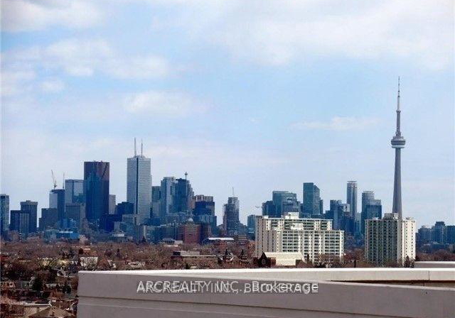 812-lansdowne-avenue-toronto-ontario-w12358163