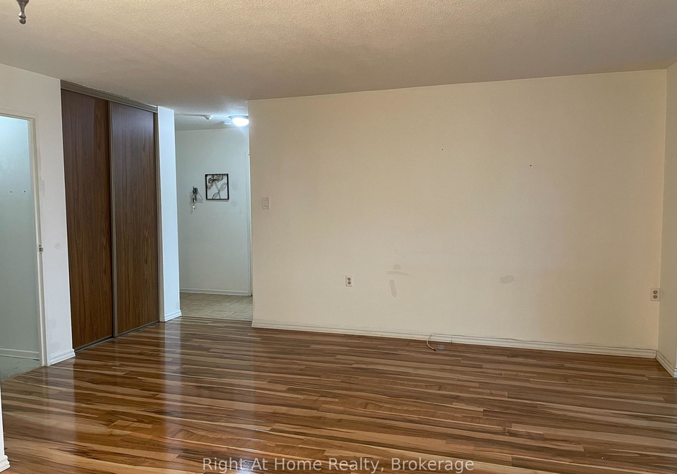 18-knightsbridge-road-brampton-ontario-w12358209