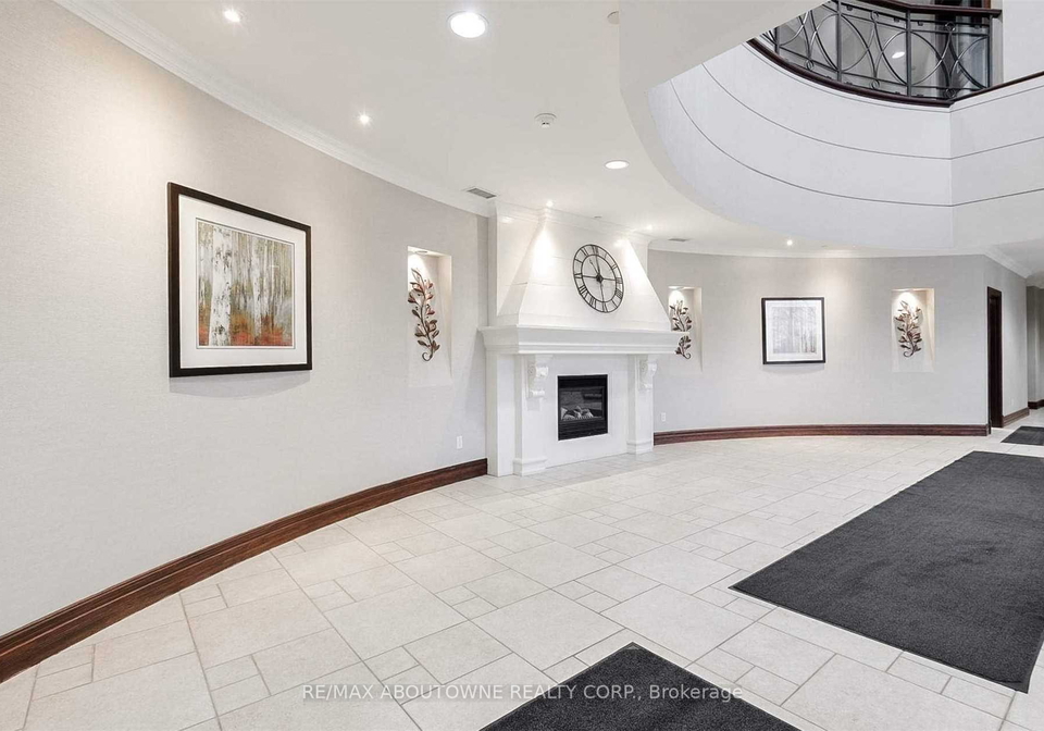 2565-erin-centre-boulevard-mississauga-ontario-w12358246