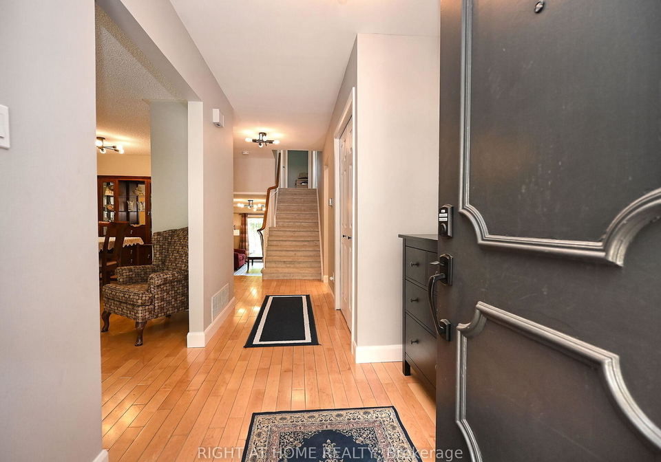 986-vanier-drive-mississauga-ontario-w12358263