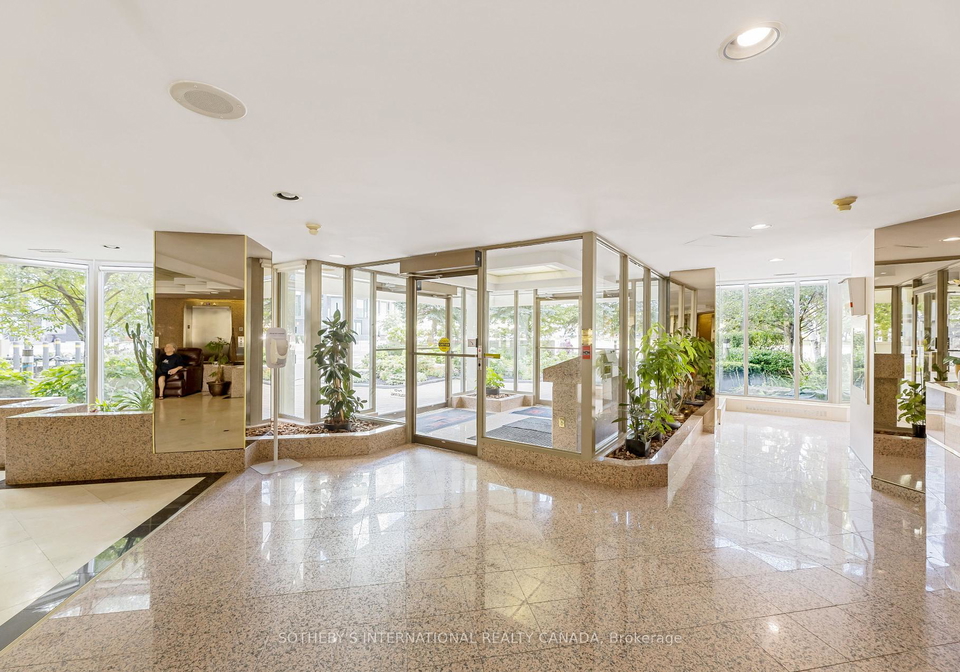 400-webb-drive-mississauga-ontario-w12358596
