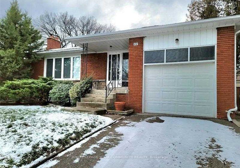 82-smithwood-drive-etobicoke-ontario-w12358892