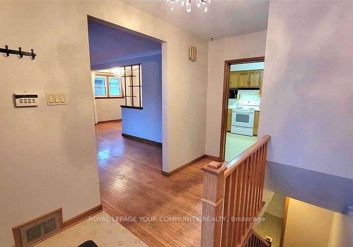 82-smithwood-drive-etobicoke-ontario-w12358892