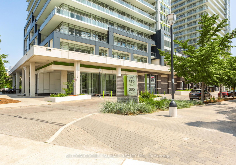 360-square-one-drive-mississauga-ontario-w12358961