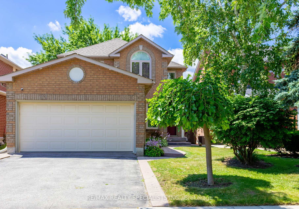 3872-periwinkle-crescent-mississauga-ontario-w12359019