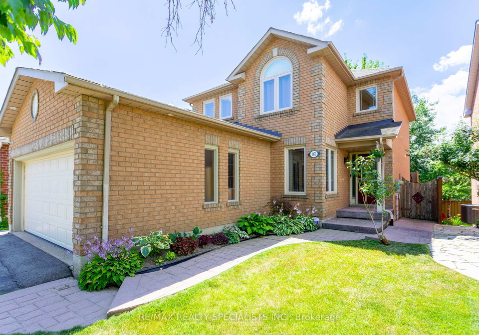 3872-periwinkle-crescent-mississauga-ontario-w12359019