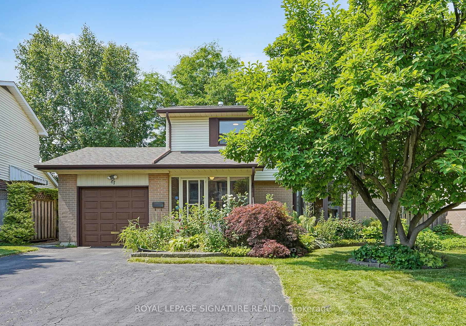 61-centre-street-s-brampton-ontario-w12359170