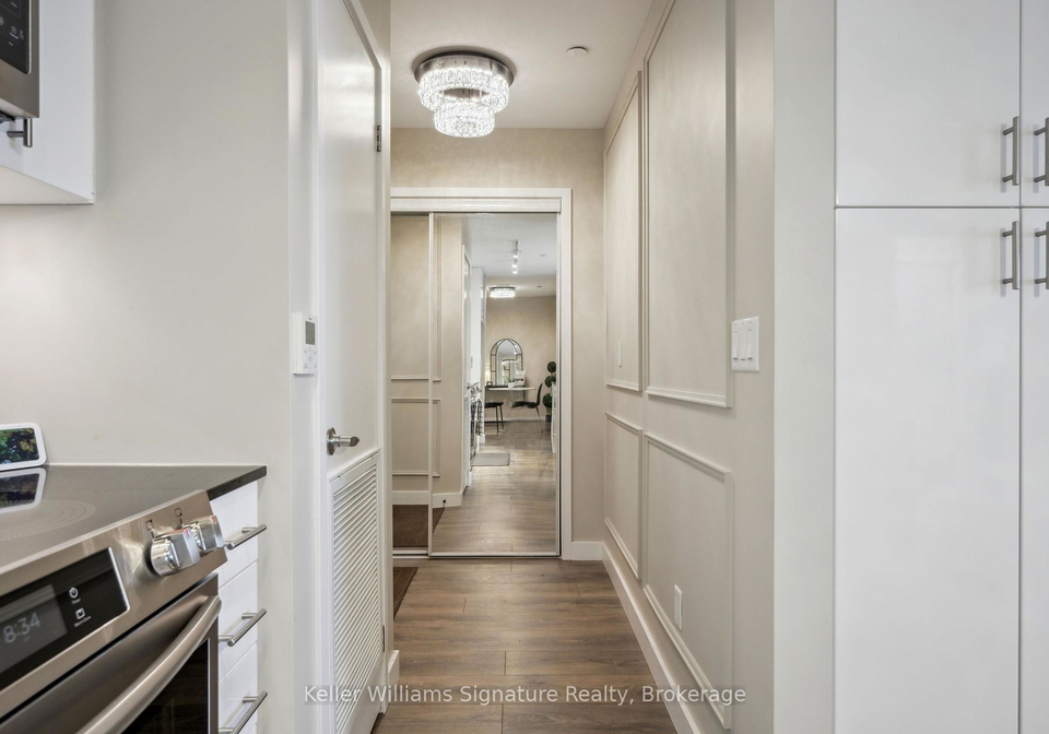 168-sabina-drive-oakville-ontario-w12359220